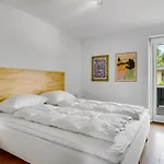 Anelle - 2-5km From The Sea By Interhome *